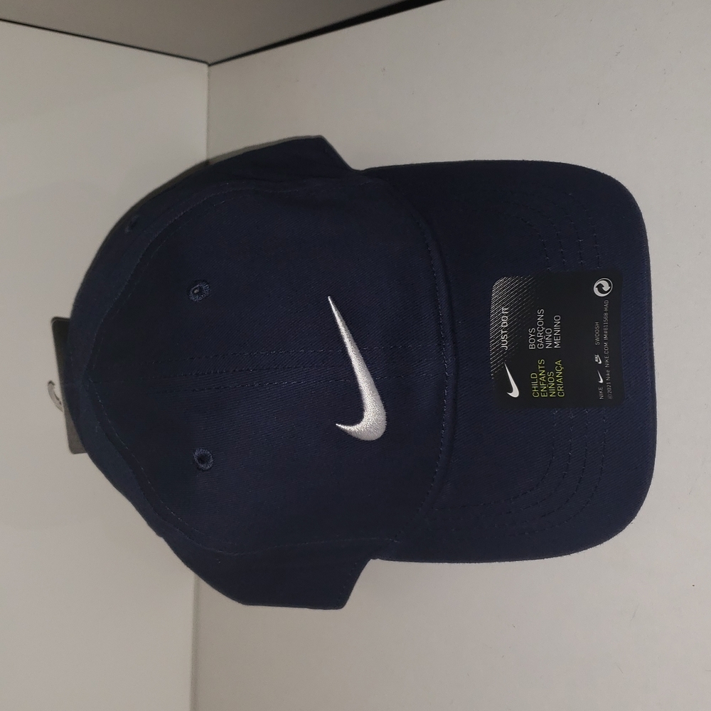 CHILD Nike hat